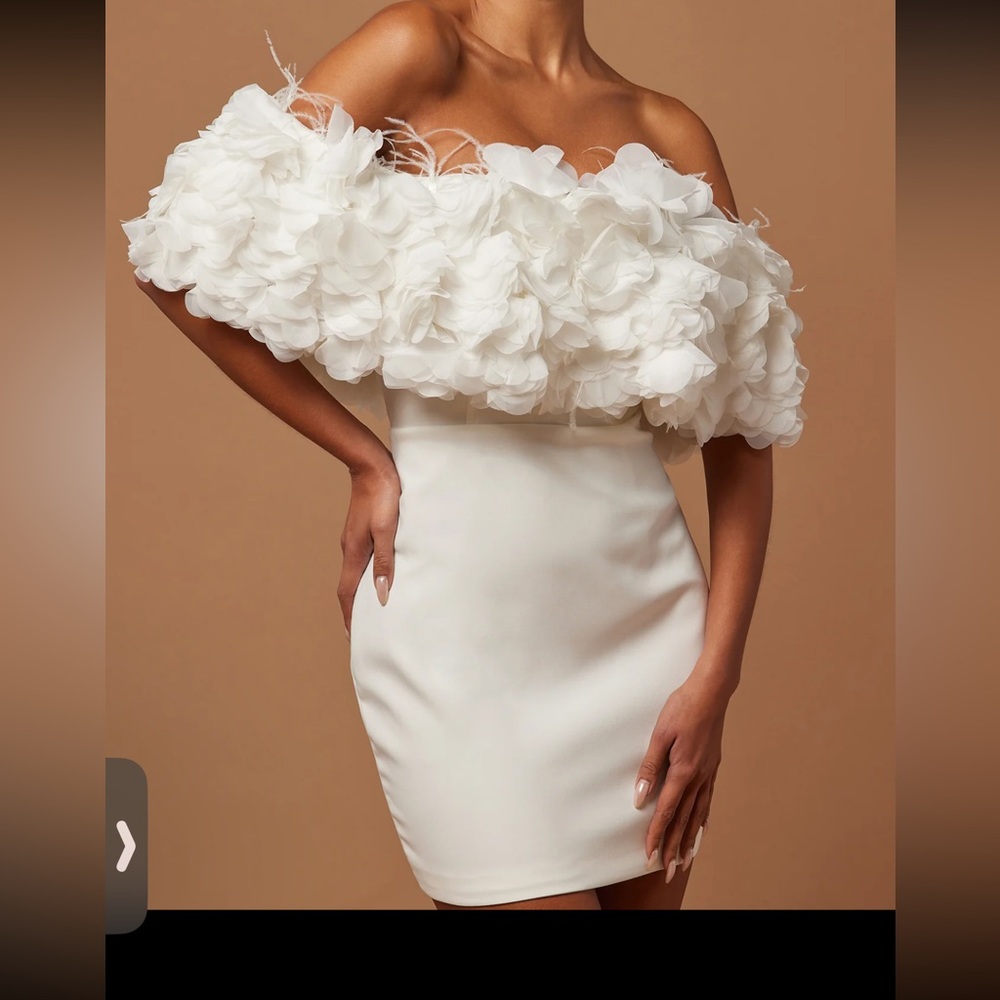 Off the shoulder bridal dress. Worn once.